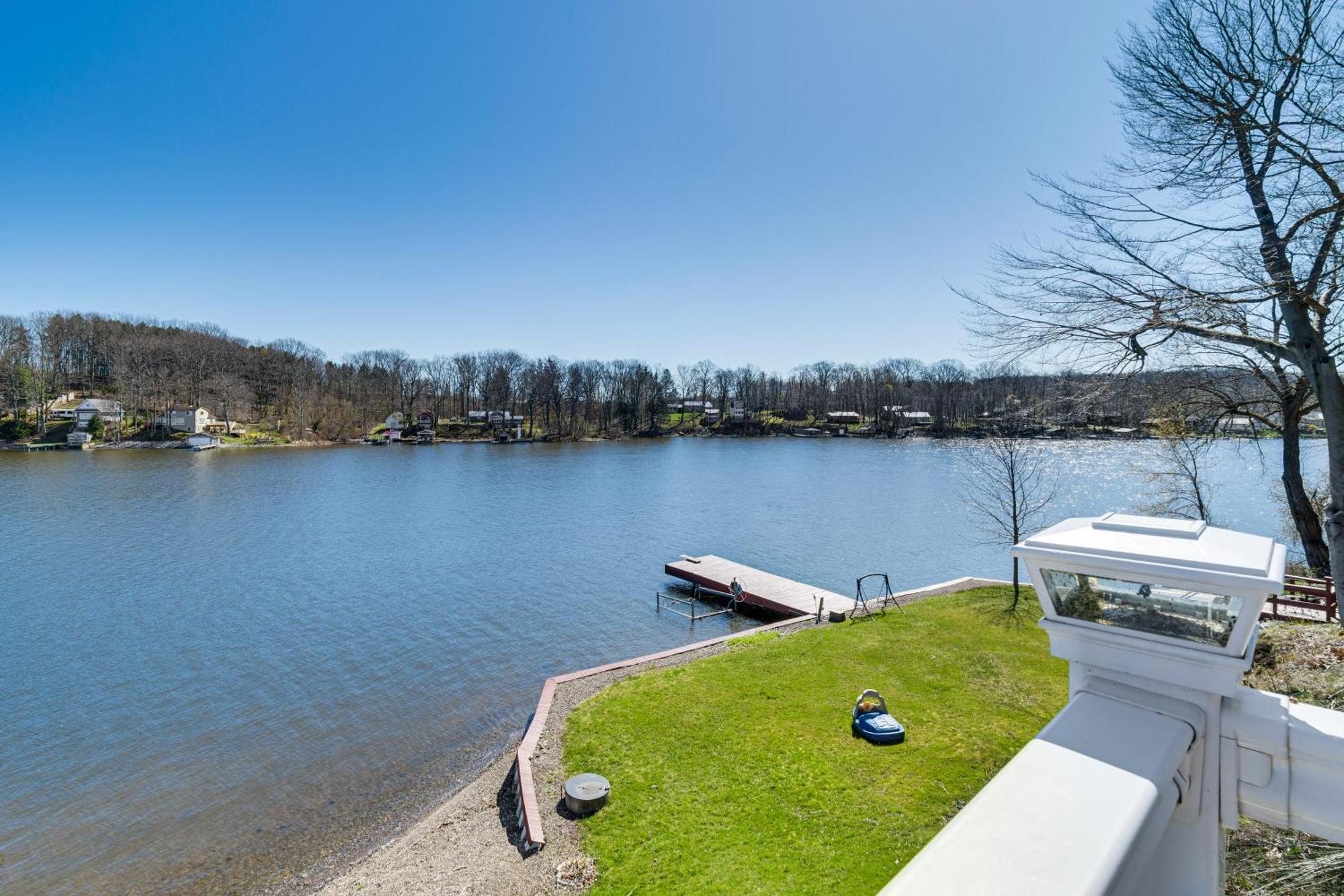 Waterfront Wolcott Vacation Rental With Deck And Views Esterno foto