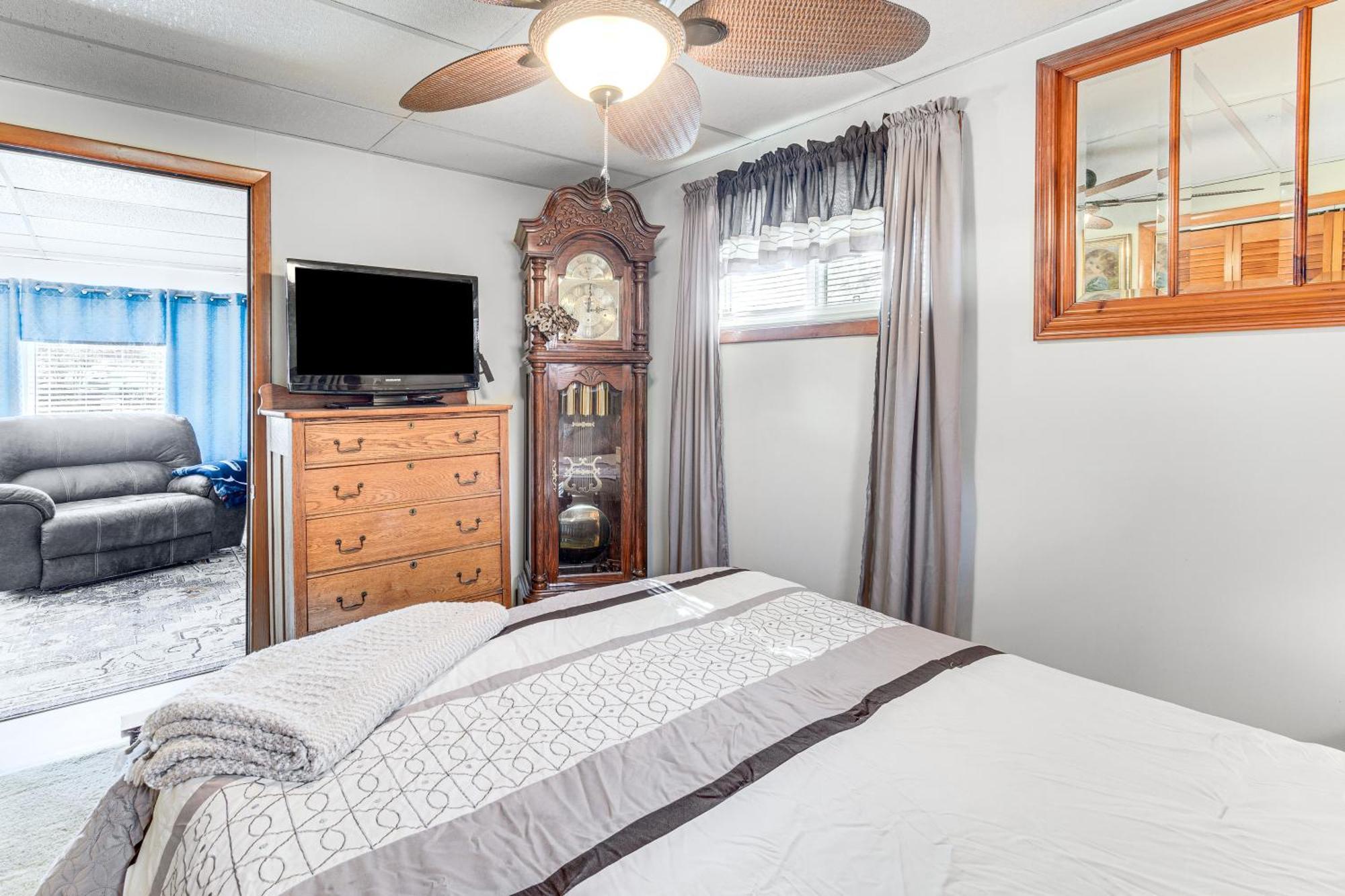 Waterfront Wolcott Vacation Rental With Deck And Views Esterno foto