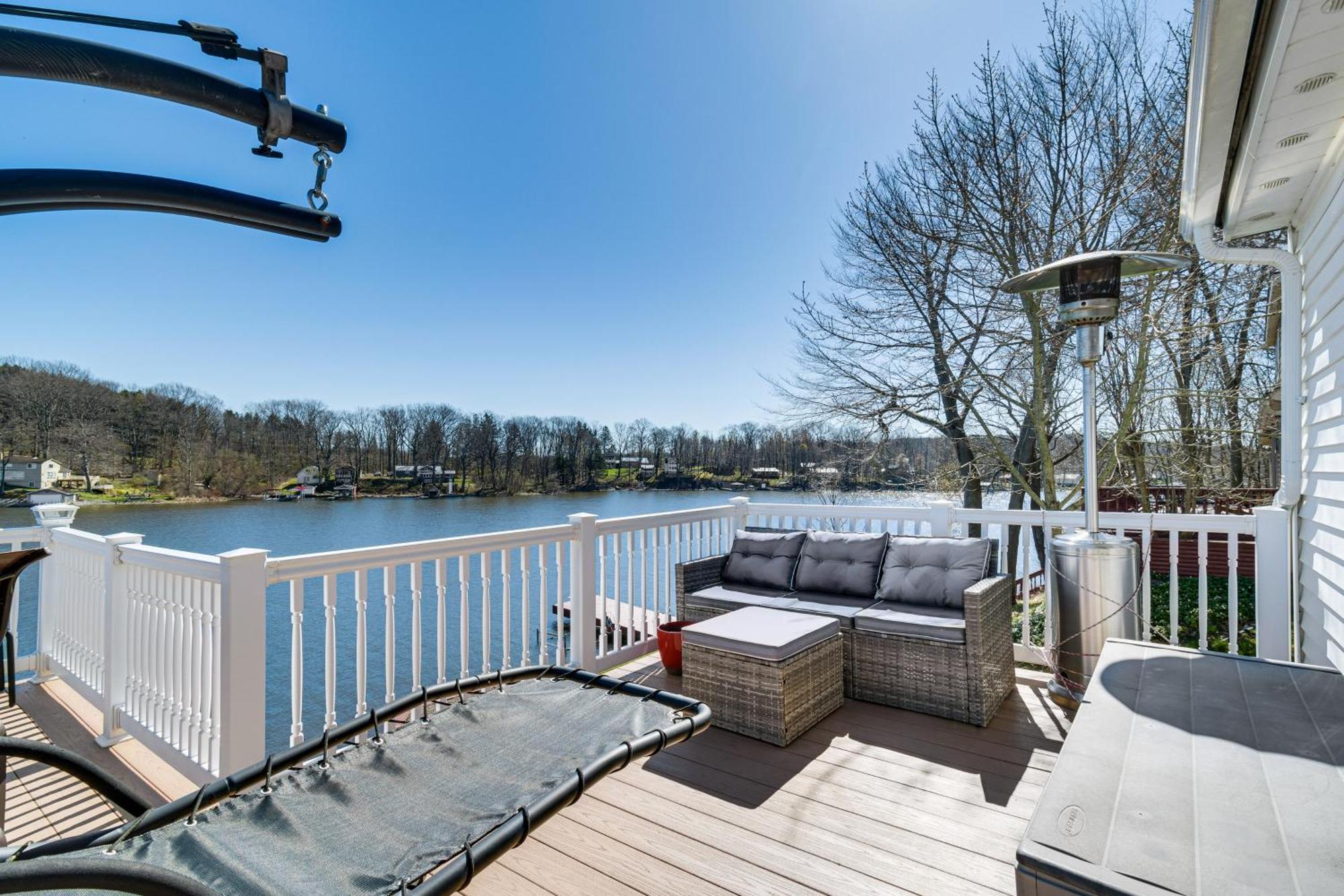 Waterfront Wolcott Vacation Rental With Deck And Views Esterno foto