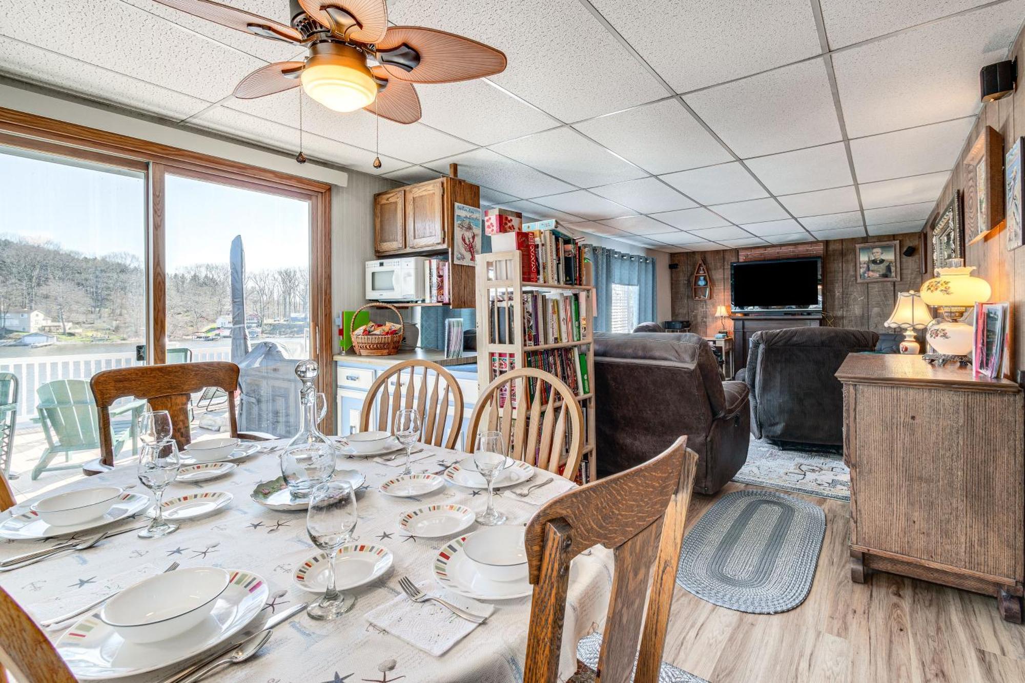 Waterfront Wolcott Vacation Rental With Deck And Views Esterno foto